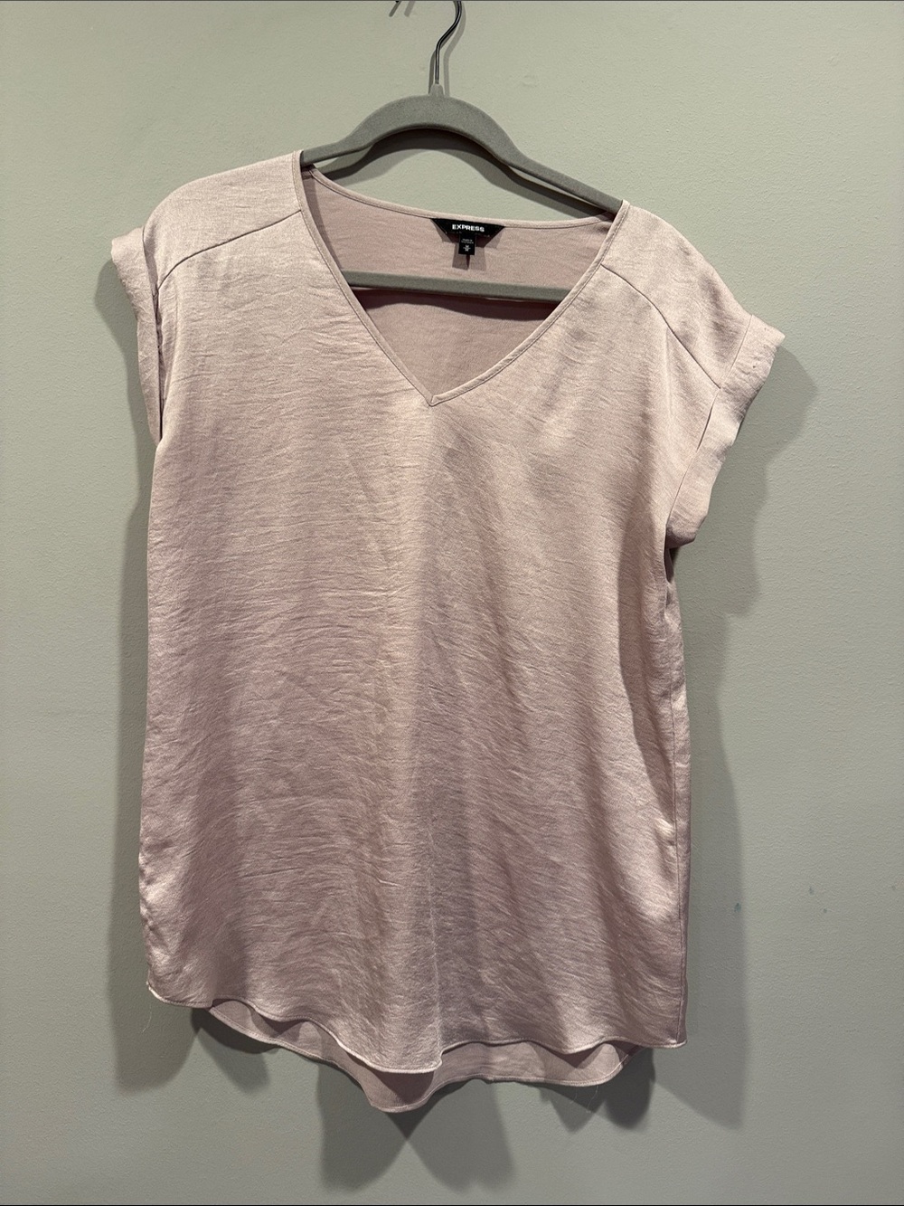Express Dusty Pink V-Neck Cap Sleeve Top